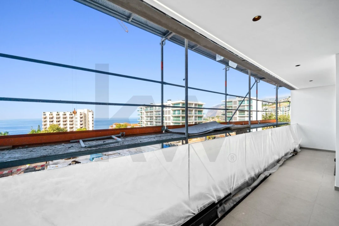 Apartamento T2 para Venda em São Martinho Foto 11
