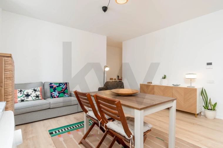 Apartamento T2 para Venda em Barreiro e Lavradio Foto 2