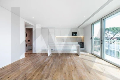 Apartamento T2 para Arrendamento em Carnide
