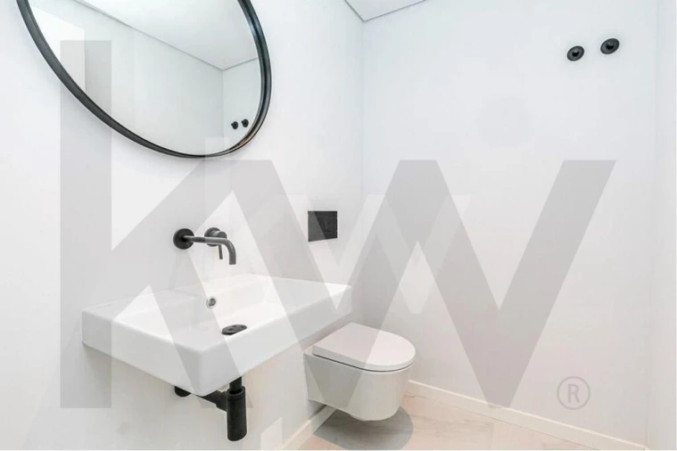 Apartamento T2 para Arrendamento em Carnide Foto 13