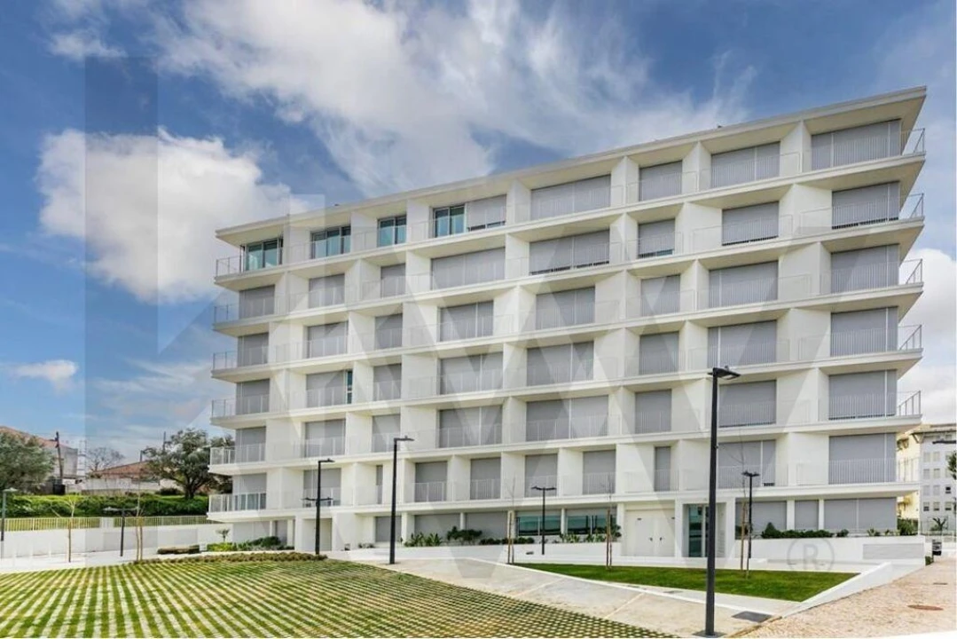 Apartamento T2 para Arrendamento em Carnide Foto 14