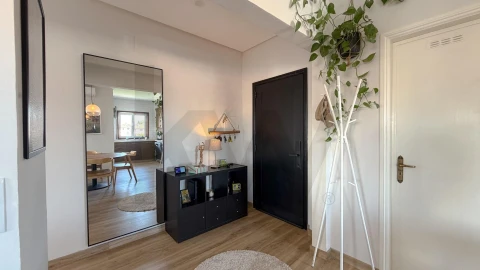 Apartamento T2 para Venda em São João da Madeira
