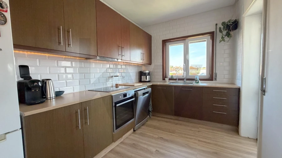 Apartamento T2 para Venda em São João da Madeira Foto 3