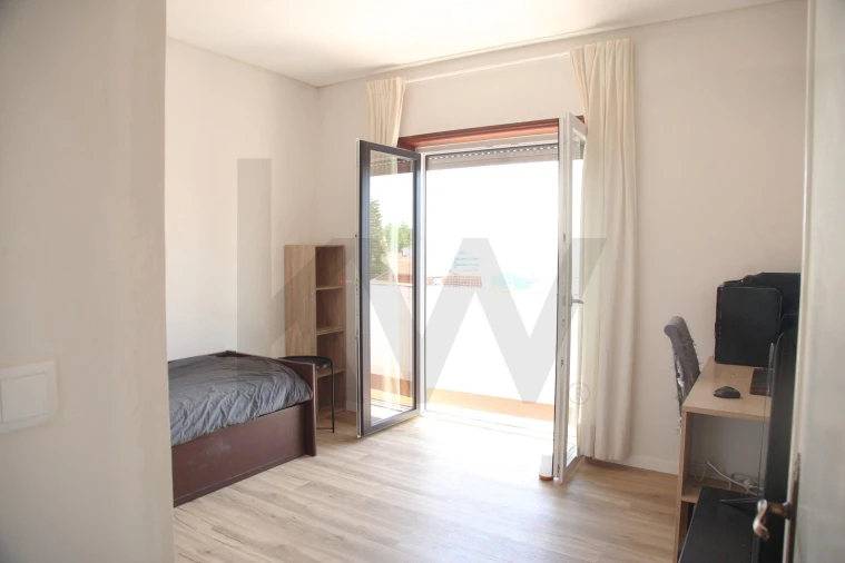 Apartamento T2 para Venda em São João da Madeira Foto 15