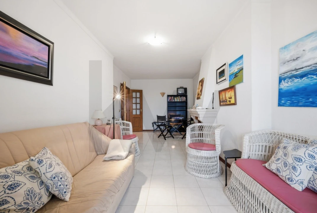 Apartamento T2 para Venda em Buarcos Foto 2