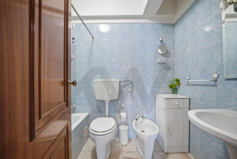 Apartamento T2 para Venda em Buarcos Foto 11
