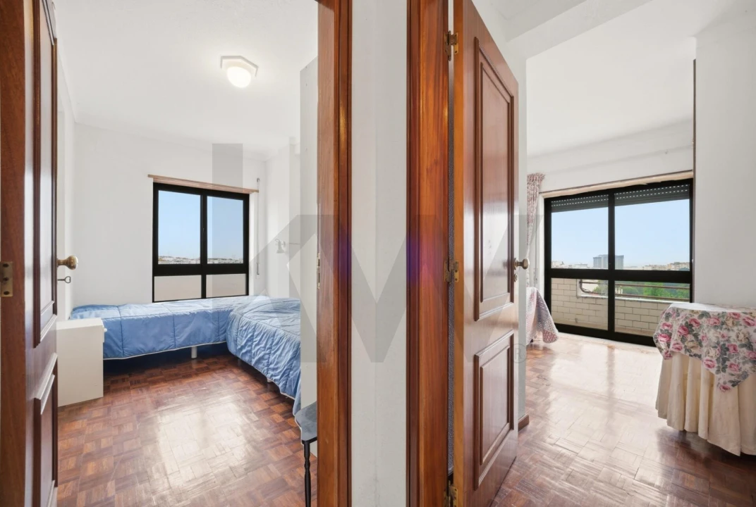 Apartamento T2 para Venda em Buarcos Foto 14