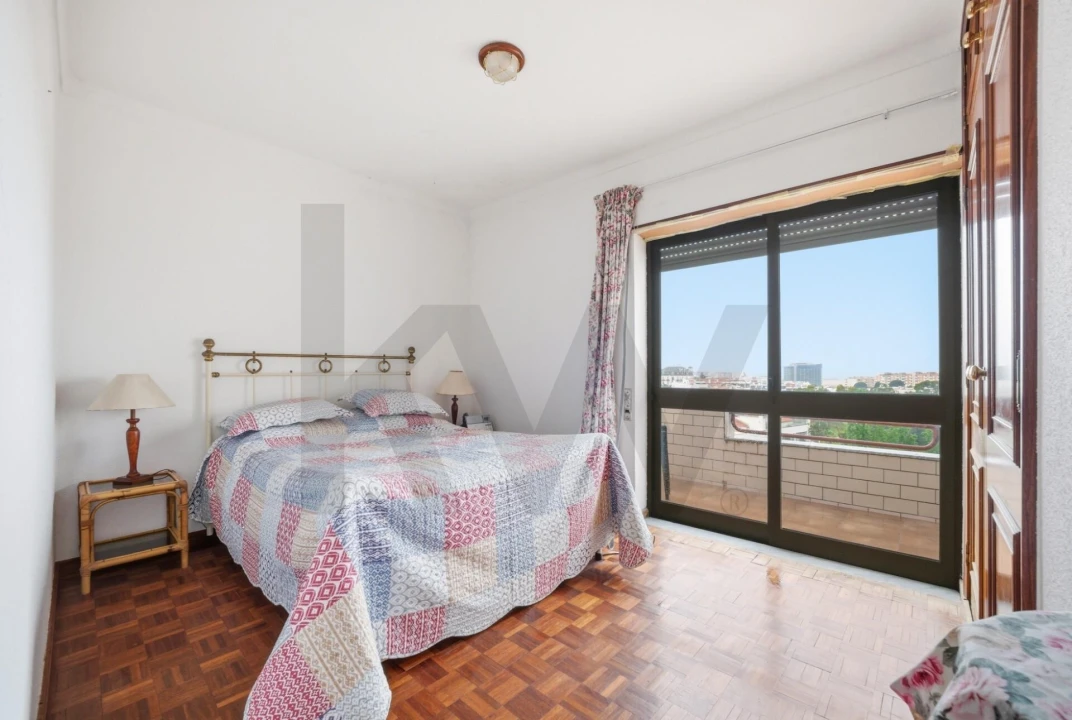 Apartamento T2 para Venda em Buarcos Foto 16