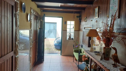 Moradia T2 para Venda em Almeirim