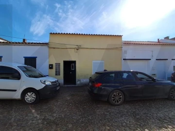 Moradia T2 para Venda em Almeirim