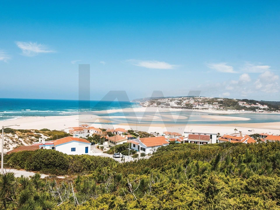 Moradia T4 para Venda em Vau Foto 89