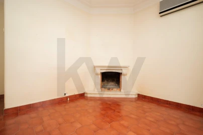 Apartamento T3 para Venda em Avenidas Novas