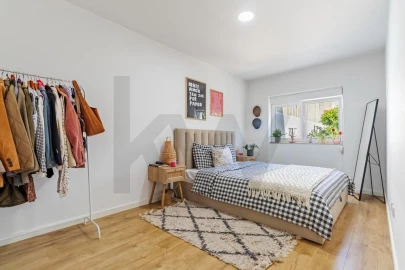 Apartamento T1 para Venda em Baixa da Banheira e Vale da Amoreira
