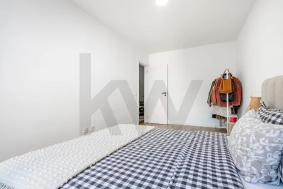 Apartamento T1 para Venda em Baixa da Banheira e Vale da Amoreira