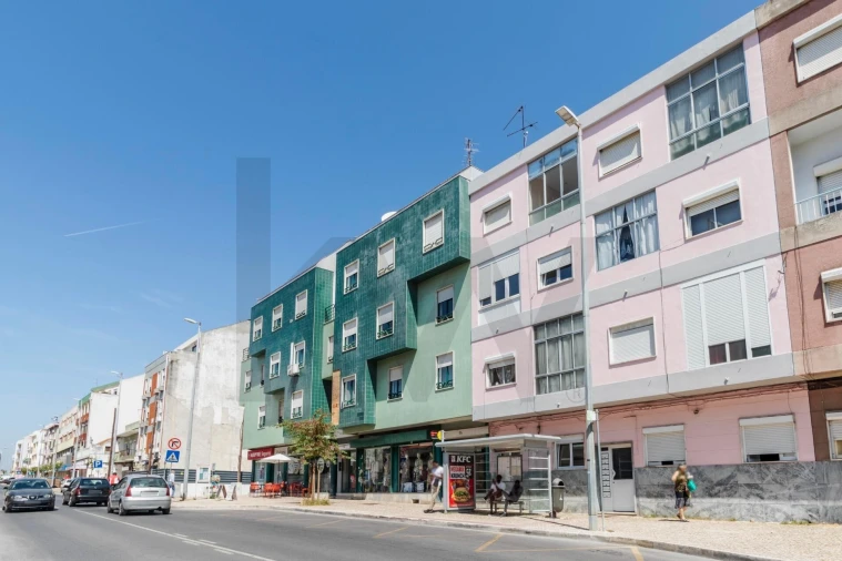 Apartamento T1 para Venda em Baixa da Banheira e Vale da Amoreira Foto 42