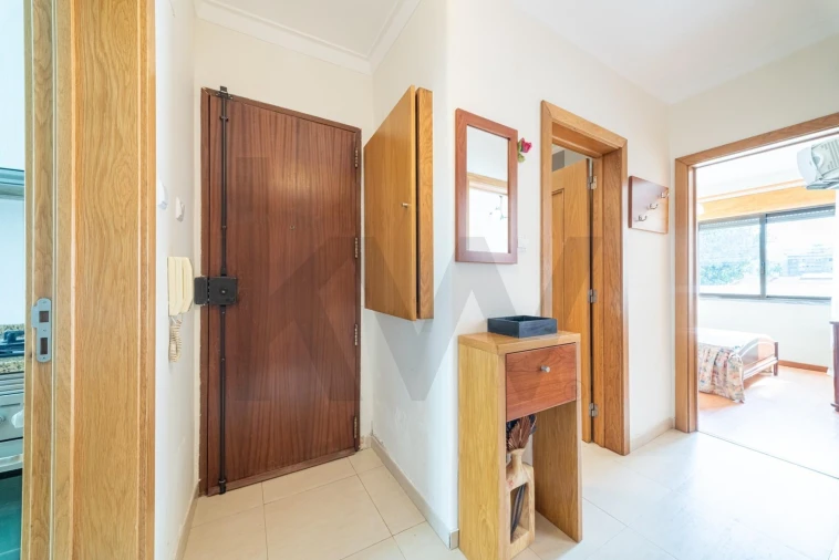 Apartamento T2 para Venda em Agualva e Mira-Sintra Foto 3