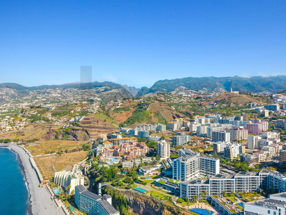 Apartamento T2 para Venda em São Martinho Foto 40