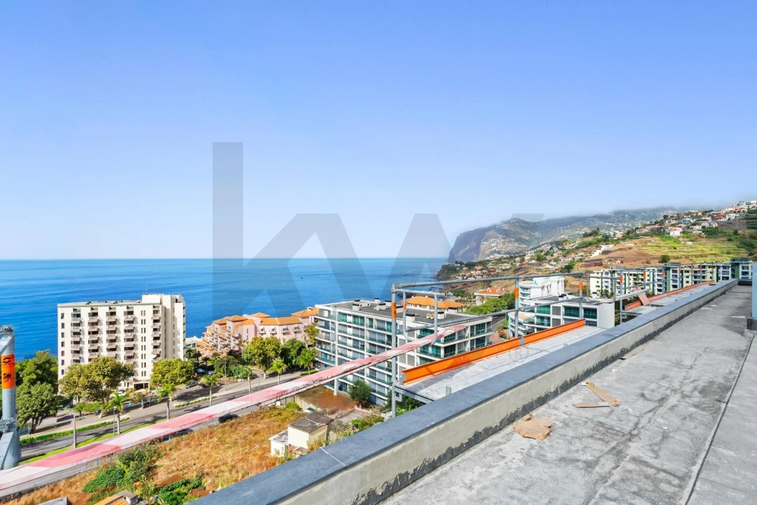 Apartamento T1 para Venda em São Martinho Foto 9