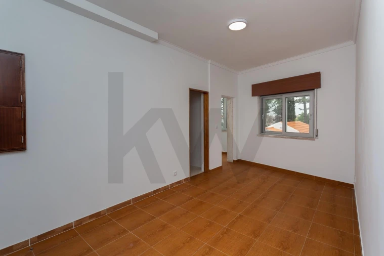 Apartamento T2 para Arrendamento em Carcavelos e Parede Foto 6