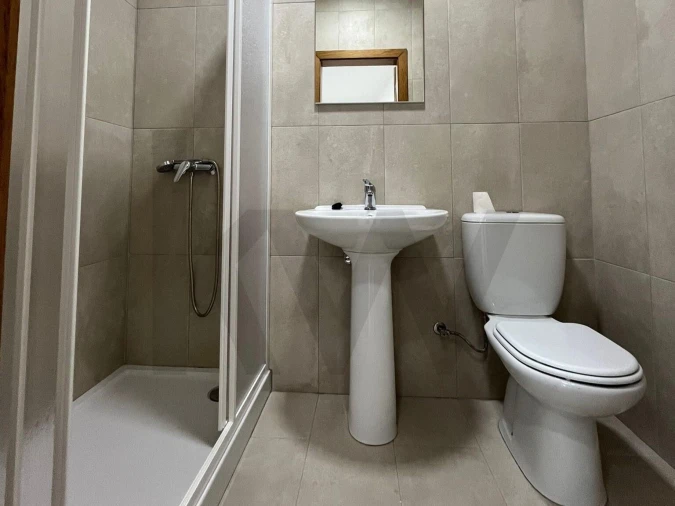 Apartamento T1 para Venda em Santa Comba Dão e Couto do Mosteiro Foto 16