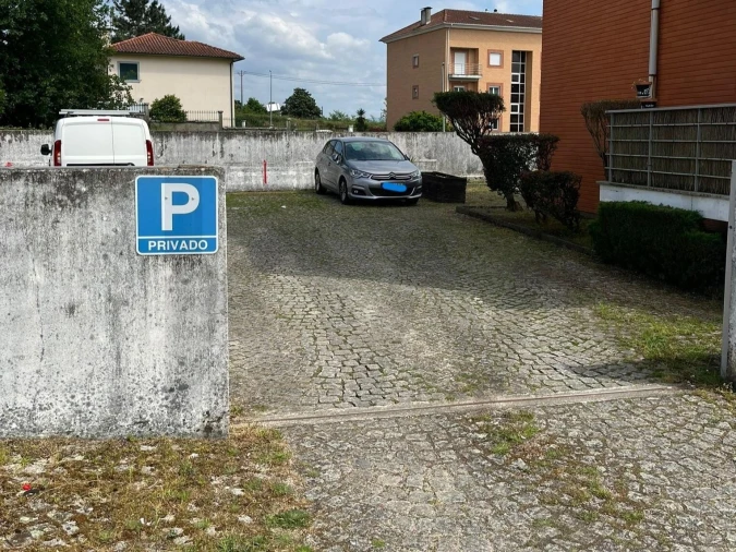 Apartamento T1 para Venda em Santa Comba Dão e Couto do Mosteiro Foto 21