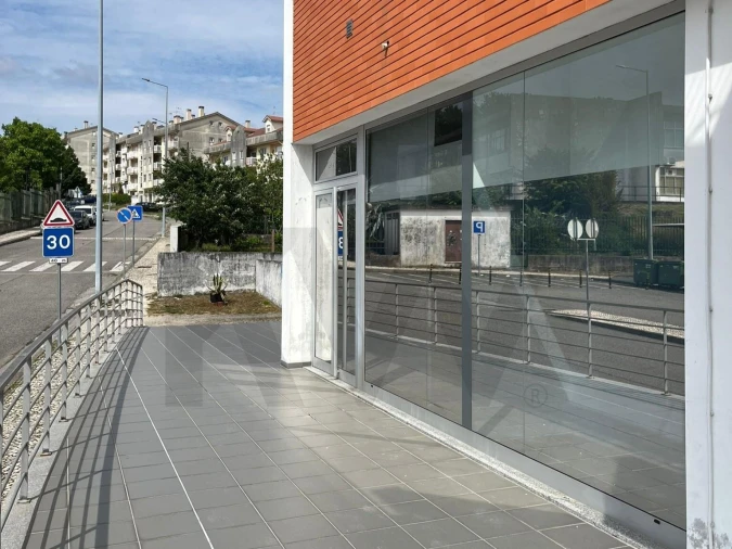 Apartamento T1 para Venda em Santa Comba Dão e Couto do Mosteiro Foto 20