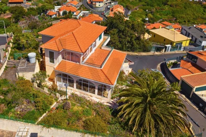 Moradia T3 para Venda em Caniço