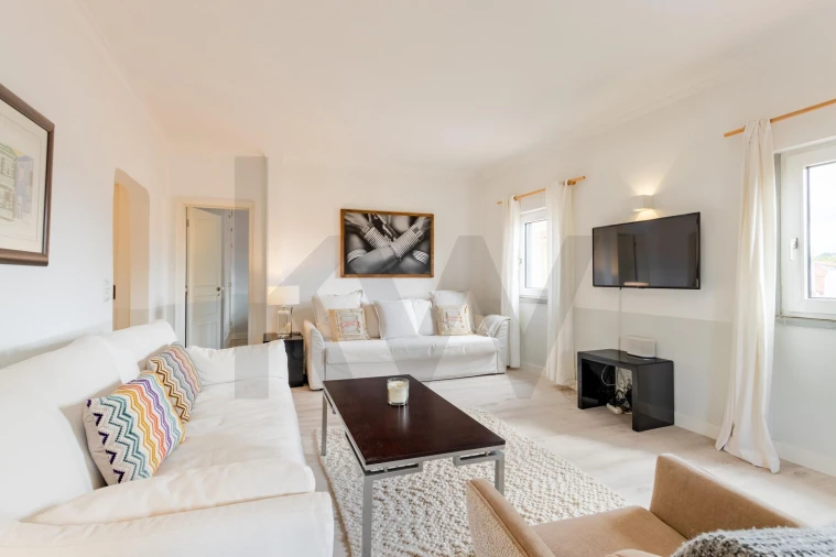 Apartamento T1 para Venda em Cascais e Estoril Foto 3