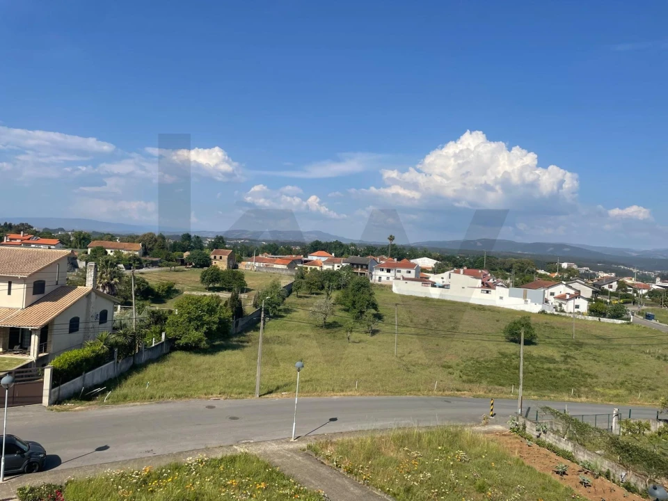 Apartamento T3 para Venda em Travassô e Óis da Ribeira Foto 14