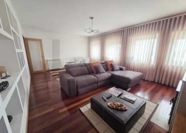 Apartamento T3 para Venda em Esgueira