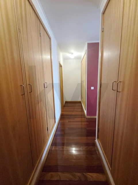 Apartamento T3 para Venda em Esgueira