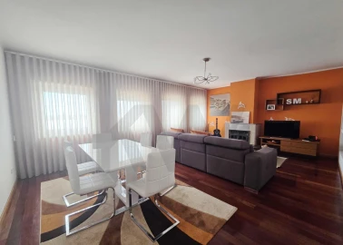 Apartamento T3 para Venda em Esgueira