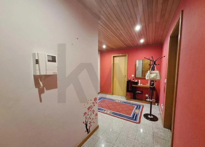 Apartamento T3 para Venda em Esgueira Foto 3