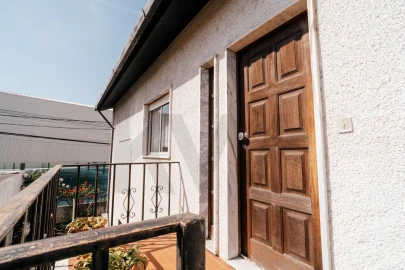 Moradia T3 para Venda em Taveiro, Ameal e Arzila