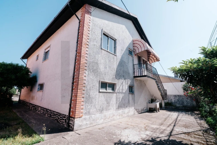 Moradia T3 para Venda em Taveiro, Ameal e Arzila Foto 7