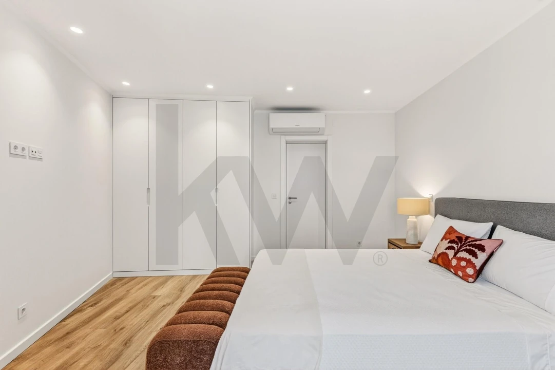 Apartamento T2 para Venda em Santo António Foto 33