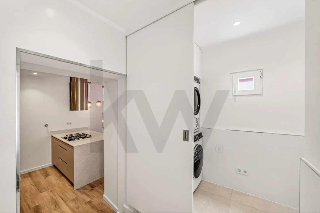 Apartamento T2 para Venda em Santo António Foto 22