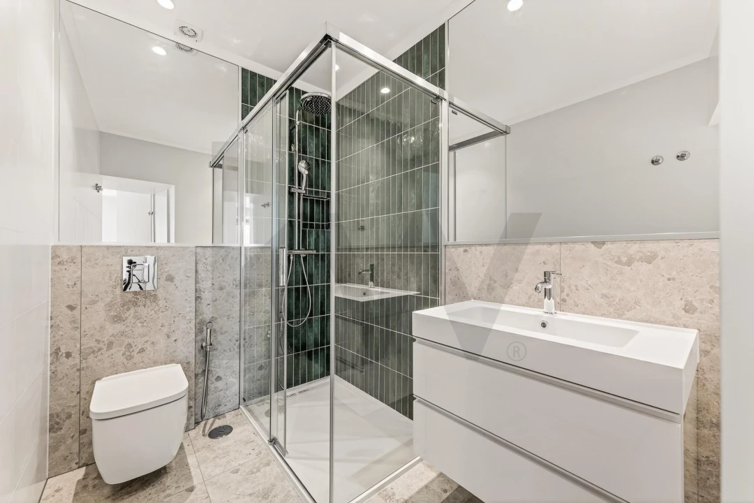 Apartamento T2 para Venda em Santo António Foto 30