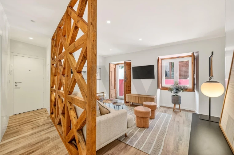 Apartamento T2 para Venda em Santo António Foto 14