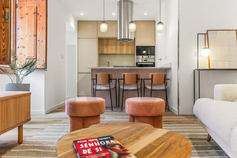 Apartamento T2 para Venda em Santo António Foto 19
