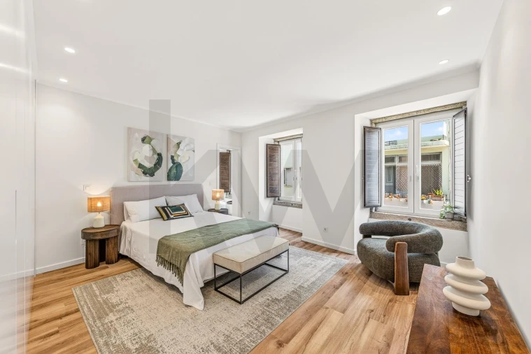 Apartamento T2 para Venda em Santo António Foto 26