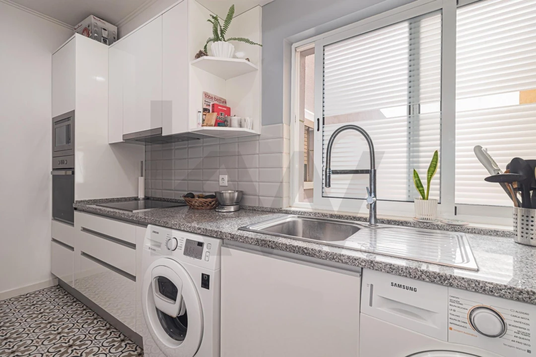 Apartamento T2 para Venda em Almada, Cova da Piedade, Pragal e Cacilhas Foto 24