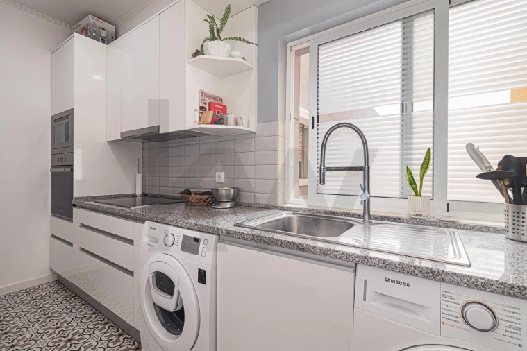 Apartamento T2 para Venda em Almada, Cova da Piedade, Pragal e Cacilhas Foto 24