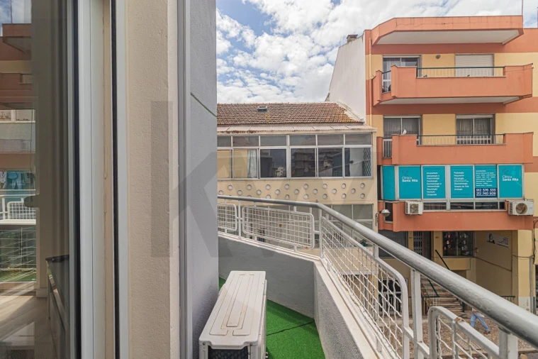 Apartamento T2 para Venda em Almada, Cova da Piedade, Pragal e Cacilhas Foto 13