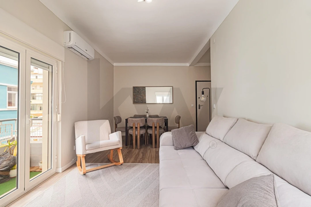 Apartamento T2 para Venda em Almada, Cova da Piedade, Pragal e Cacilhas Foto 7