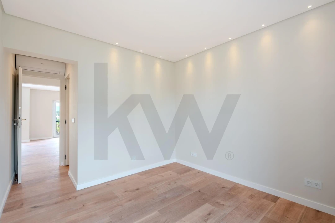 Apartamento T3 para Venda em Alcabideche Foto 22