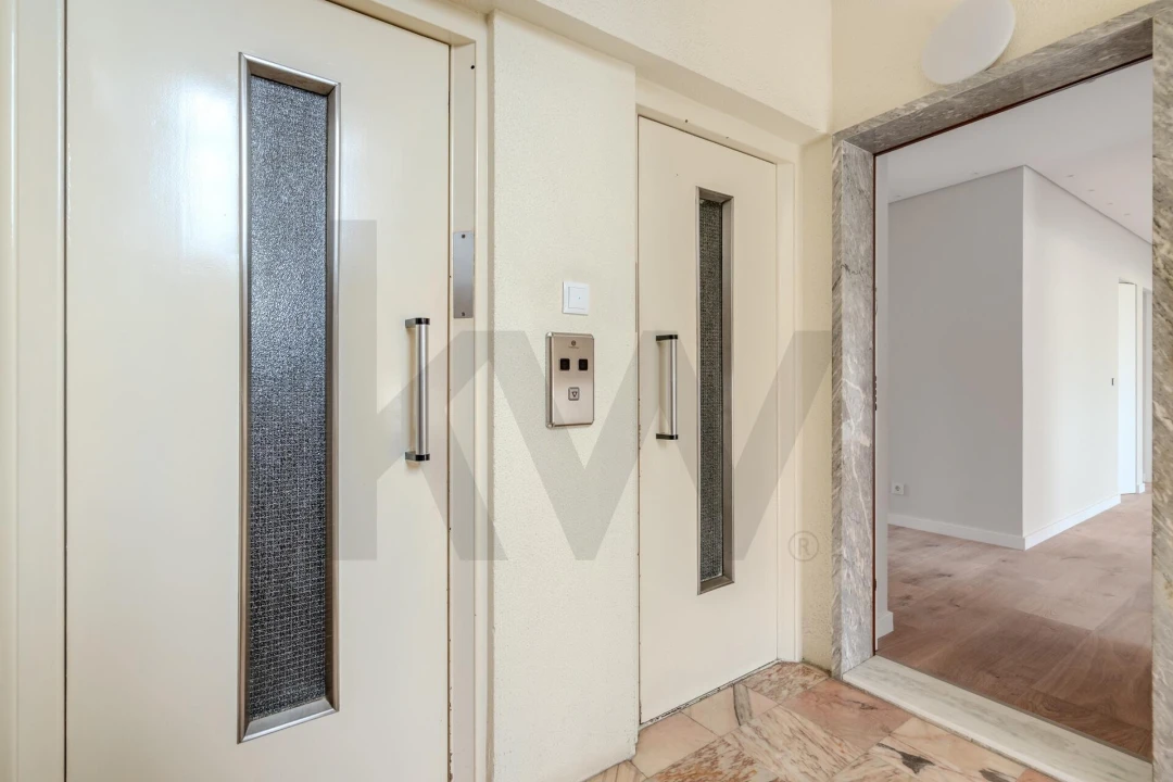 Apartamento T3 para Venda em Alcabideche Foto 31