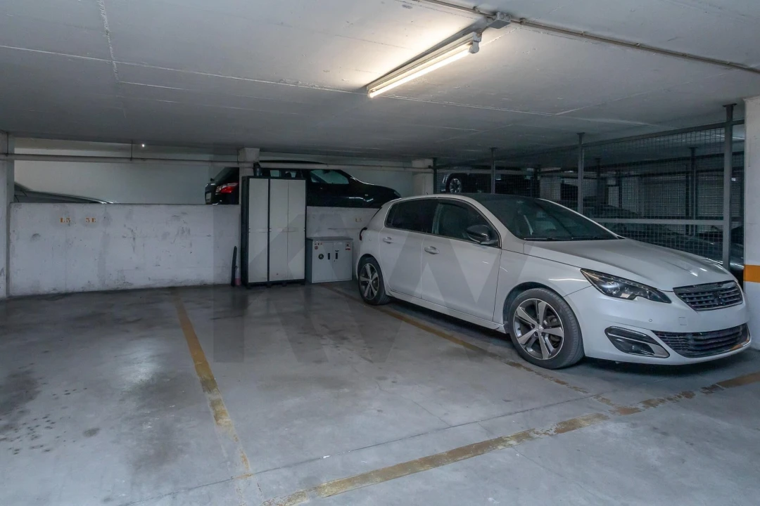 Apartamento T3 para Venda em Santa Iria de Azoia, São João da Talha e Bobadela Foto 40