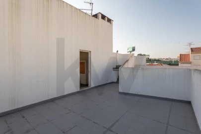 Apartamento T3 para Venda em Santa Iria de Azoia, São João da Talha e Bobadela