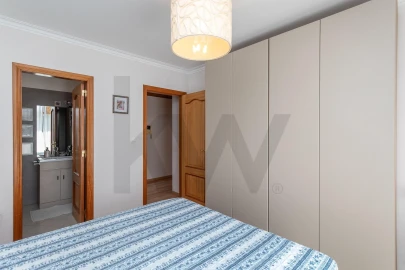 Apartamento T3 para Venda em Santa Iria de Azoia, São João da Talha e Bobadela